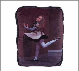 CUDDLE PILLOW,15"MEGAN HUG A M